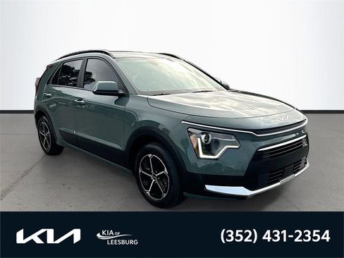 Used 2024 Kia Niro EX FWD image 1