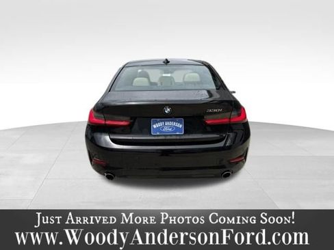 Used 2021 BMW 330i Sedan RWD image 5