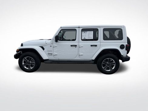 Used 2022 Jeep Wrangler Unlimited Sahara w/ LED Lighting Group image 5