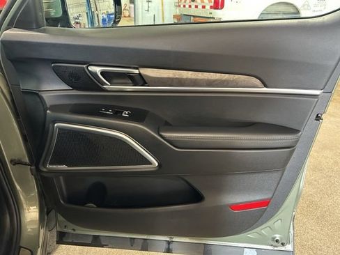 Used 2025 Kia Telluride SX X-Line AWD/4WD image 27