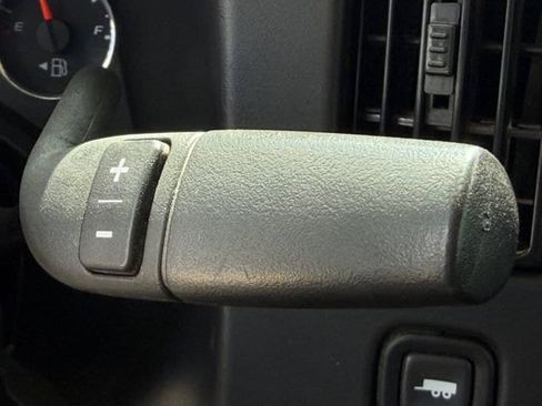 Used 2025 Chevrolet Express 2500 w/ Driver Convenience Package RWD image 14