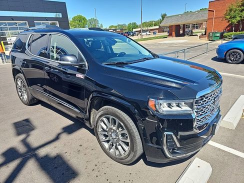 Used 2021 GMC Acadia Denali w/ Denali Ultimate Package AWD/4WD image 5