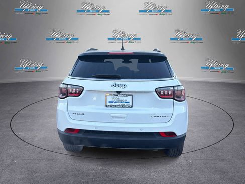 Used 2024 Jeep Compass Limited image 4