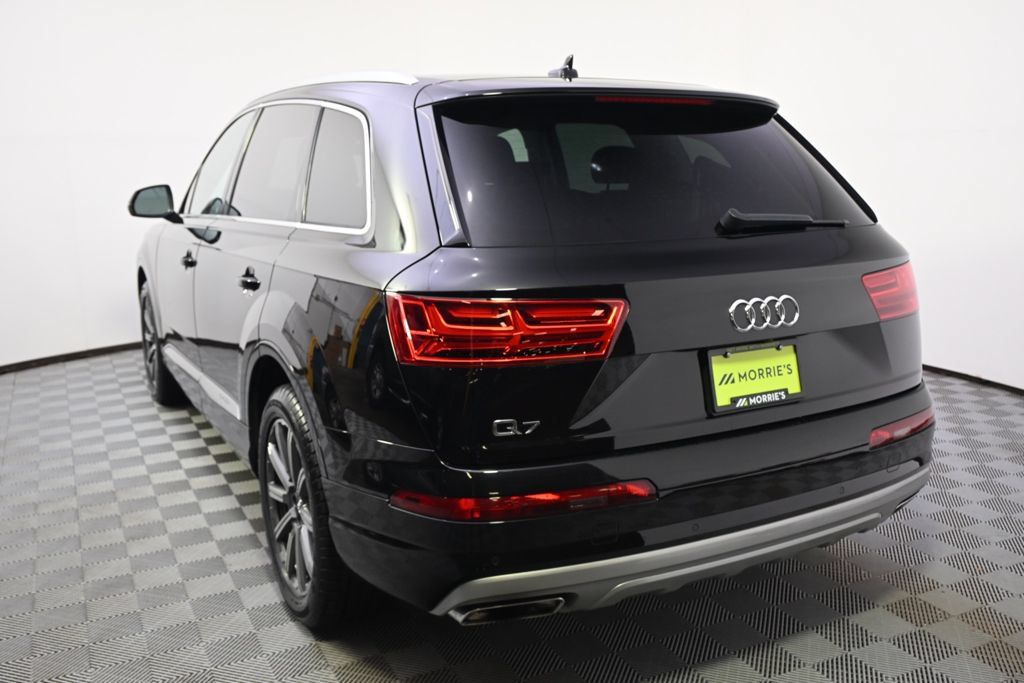 Used 2019 Audi Q7 3.0T Premium Plus w/ Premium Plus Package AWD/4WD image 4
