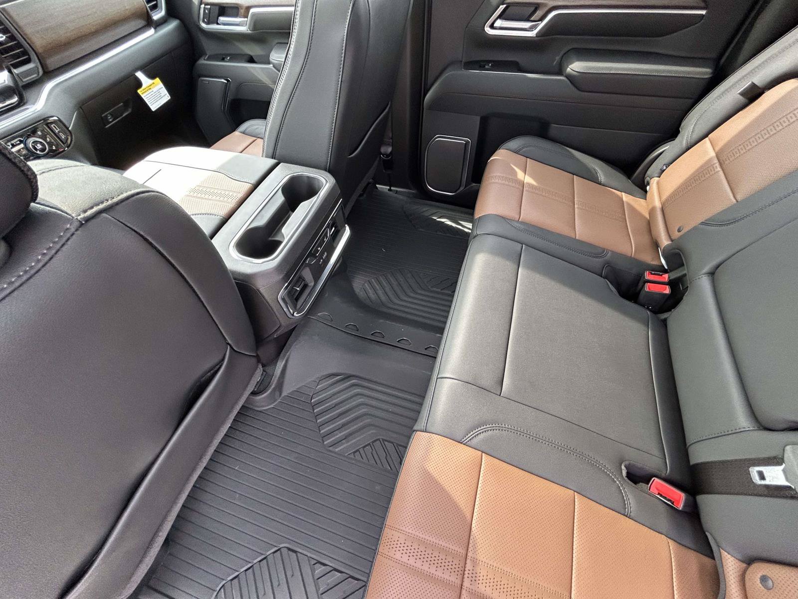 New 2026 Chevrolet Silverado 2500 High Country w/ High Country Premium Package AWD/4WD image 12