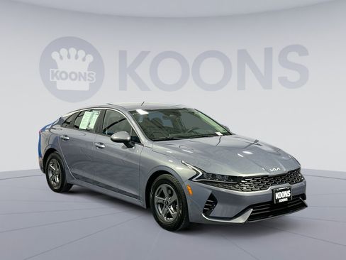 Used 2022 Kia K5 LXS image 10