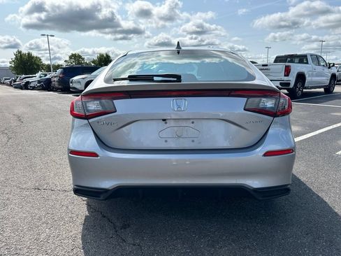 Used 2024 Honda Civic Sport image 8