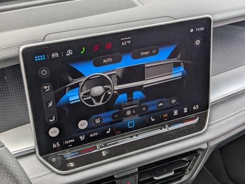 New 2026 Volkswagen Tiguan SE R-Line AWD/4WD image 19