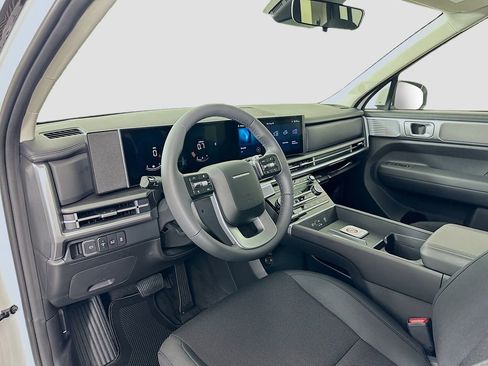 New 2026 Hyundai Santa Fe SE image 9