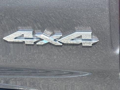 Used 2022 RAM 1500 Laramie AWD/4WD image 49