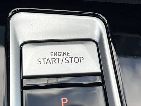 New 2026 Volkswagen Atlas SEL Premium R-Line image 17