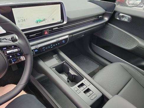 New 2023 Hyundai Ioniq 6 SEL image 13
