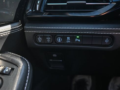 Used 2023 Acura MDX SH-AWD w/ Advance Package image 40