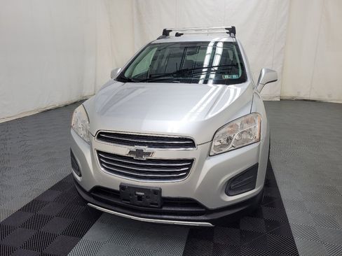 Used 2016 Chevrolet Trax LT w/ LT Convenience Package AWD/4WD image 15