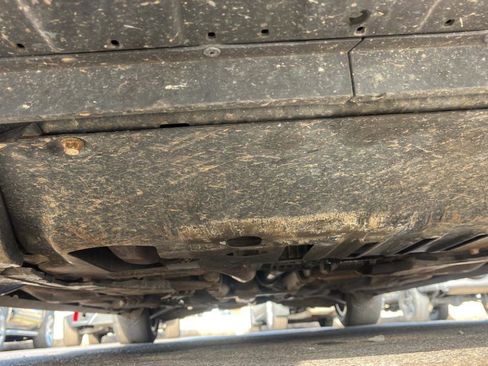 Used 2018 Buick Regal Essence w/ Sights and Sounds Package image 30