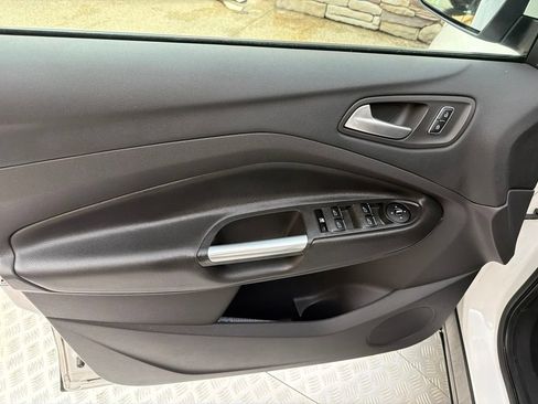 Used 2014 Ford Escape SE w/ Equipment Group 201A AWD/4WD image 28