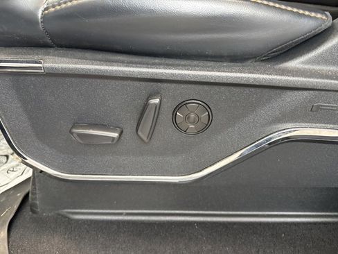 Used 2024 Ford F350 Platinum image 22