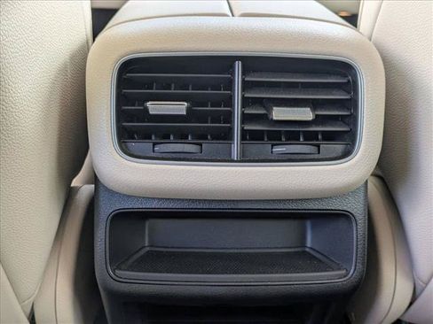Certified 2025 Mercedes-Benz GLE 350 4MATIC image 16