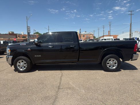 Used 2022 RAM 3500 Laramie AWD/4WD image 8