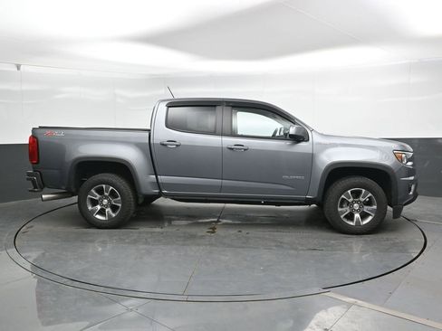 Used 2018 Chevrolet Colorado Z71 AWD/4WD image 5