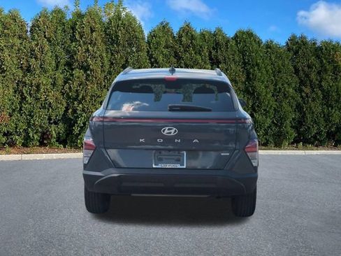 Certified 2024 Hyundai Kona SEL w/ Convenience Package AWD/4WD image 5