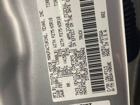 Used 2017 Toyota Tundra SR5 w/ SR5 Upgrade Package RWD image 33