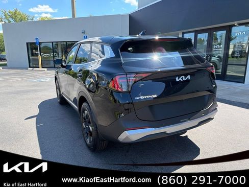 New 2026 Kia Sportage LX w/ LX Convenience Package AWD/4WD image 10