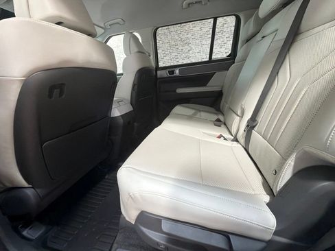 New 2027 Hyundai Santa Fe SEL FWD image 14