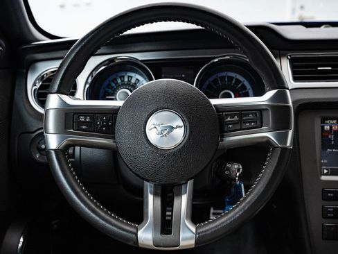 Used 2013 Ford Mustang GT Premium w/ Electronics Pkg RWD image 35