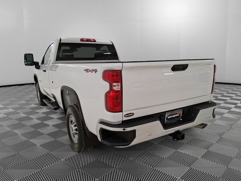 Used 2025 Chevrolet Silverado 2500 W/T w/ WT Convenience Package image 5