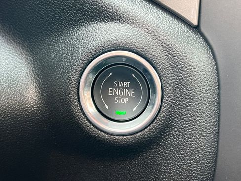 New 2026 GMC Sierra 1500 Pro w/ Pro Value Package image 19