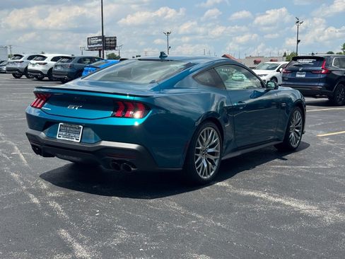 Used 2026 Ford Mustang GT Premium RWD image 4