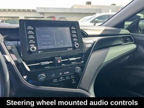 Used 2021 Toyota Camry SE AWD/4WD image 12