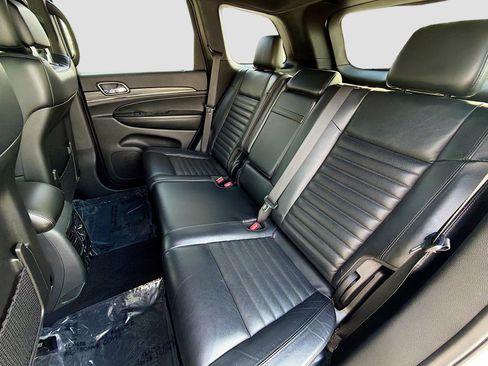 Used 2019 Jeep Grand Cherokee Limited X image 21