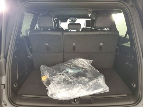 New 2026 Jeep Grand Wagoneer Limited image 32