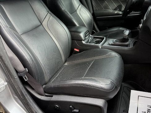 Used 2015 Dodge Charger SXT w/ AWD Plus Group image 15