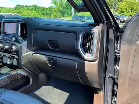 Used 2020 GMC Sierra 3500 Denali w/ Denali Ultimate Package AWD/4WD image 27