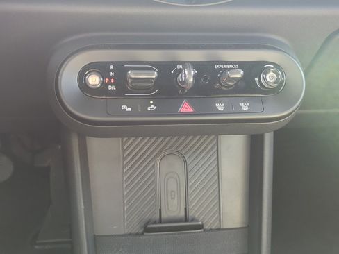 Certified 2025 MINI Cooper S image 20