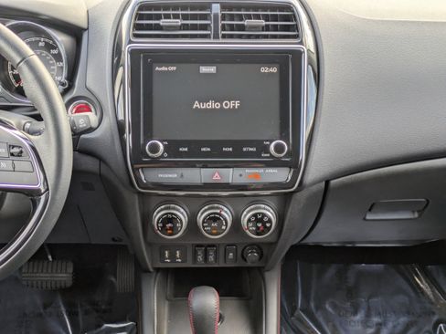 Used 2024 Mitsubishi Outlander Sport Ralliart image 19