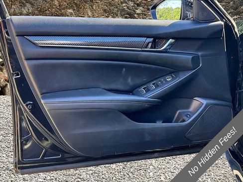 Used 2019 Honda Accord Sport image 15