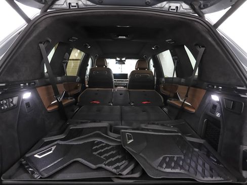 Used 2024 BMW X7 xDrive40i AWD/4WD image 30
