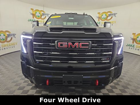 Certified 2025 GMC Sierra 2500 AT4 w/ Technology Package image 2