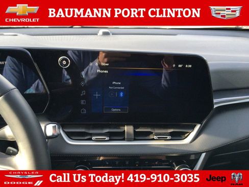 Used 2025 Chevrolet Equinox LT image 19