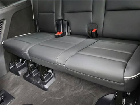 Used 2026 Cadillac Escalade Sport w/ LPO, ONYX Package image 32