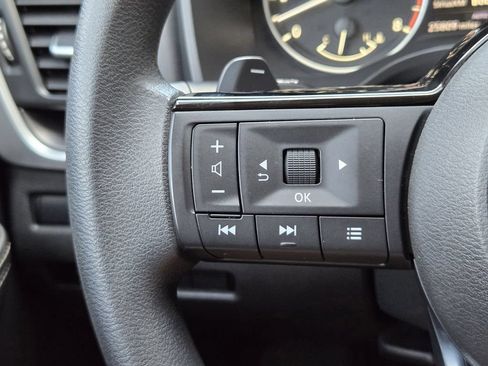 Certified 2023 Nissan Rogue SV AWD/4WD image 31