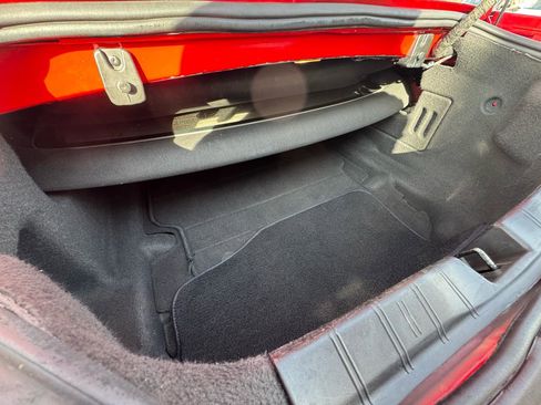 Used 2020 Chevrolet Camaro LT image 47