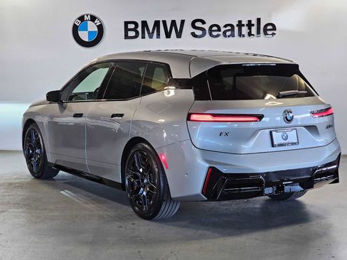 New 2026 BMW iX M70 image 4