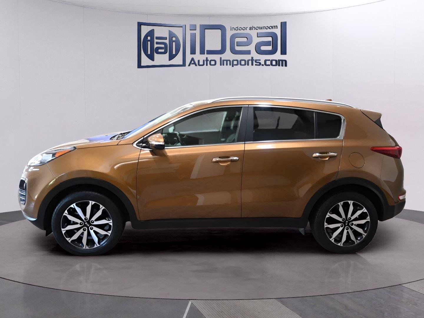 Used 2018 Kia Sportage EX AWD/4WD image 2