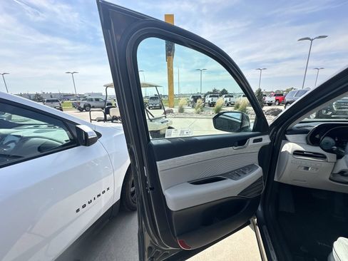 Used 2025 Hyundai Palisade Calligraphy AWD/4WD image 23