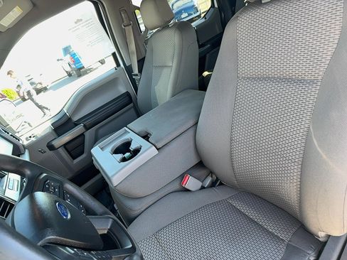 Used 2016 Ford F150 XLT w/ Trailer Tow Package AWD/4WD image 12